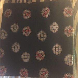 Black white and red LLR Cassie size m